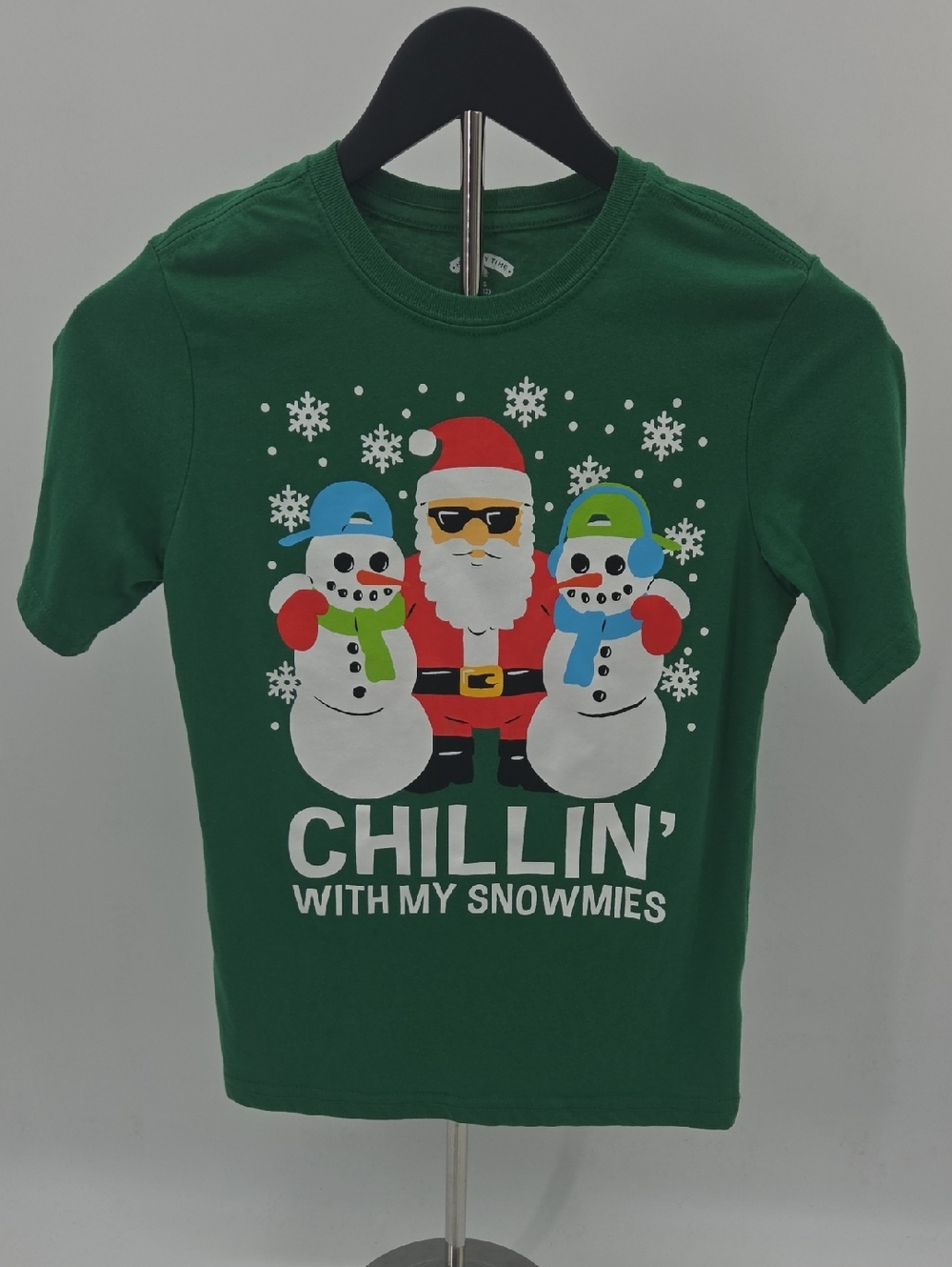 Holiday Time Green 'Chillin' With My Snowmies' Graphic Tee
